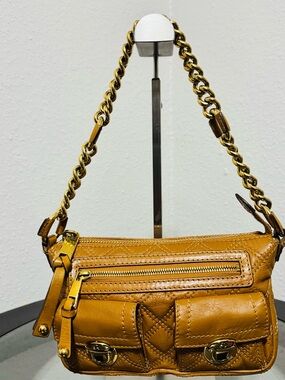 Marc Jacobs Canmie Tan Quilted Leather Shoulder Bag with Gold Chain